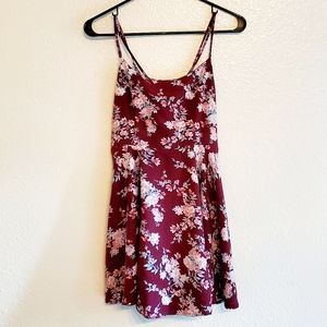 Flirty dark red floral minidress